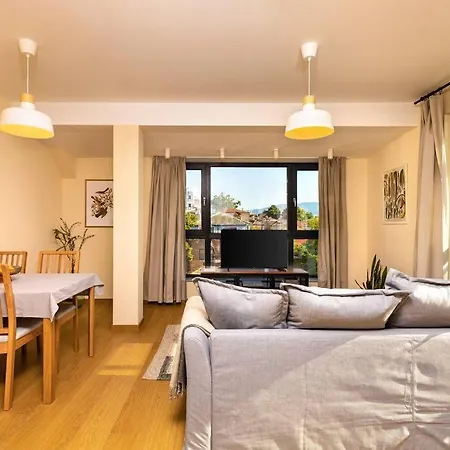 Διαμέρισμα Hills View